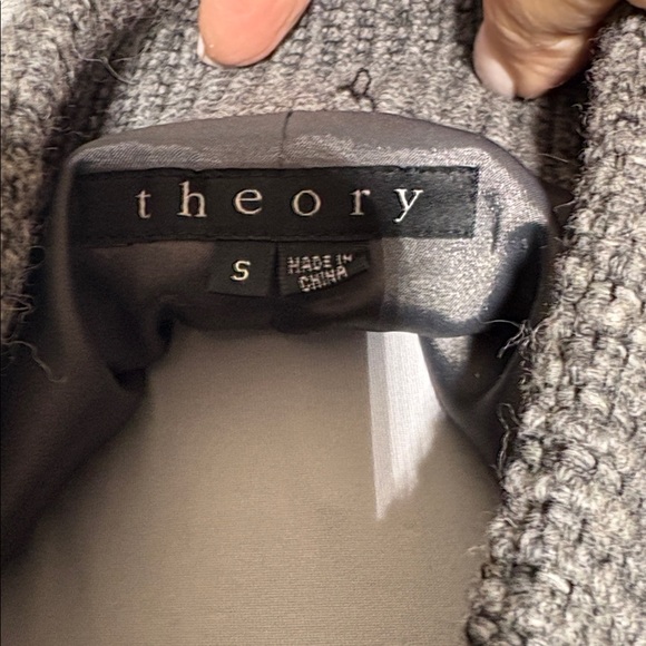 THEORY JOSEFA W. Interest Wool Blend Bolero/Cropped Knit Sweater/Jacket Size S - Picture 2 of 7